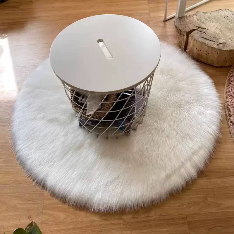 Faux fur sheepskin style rug 