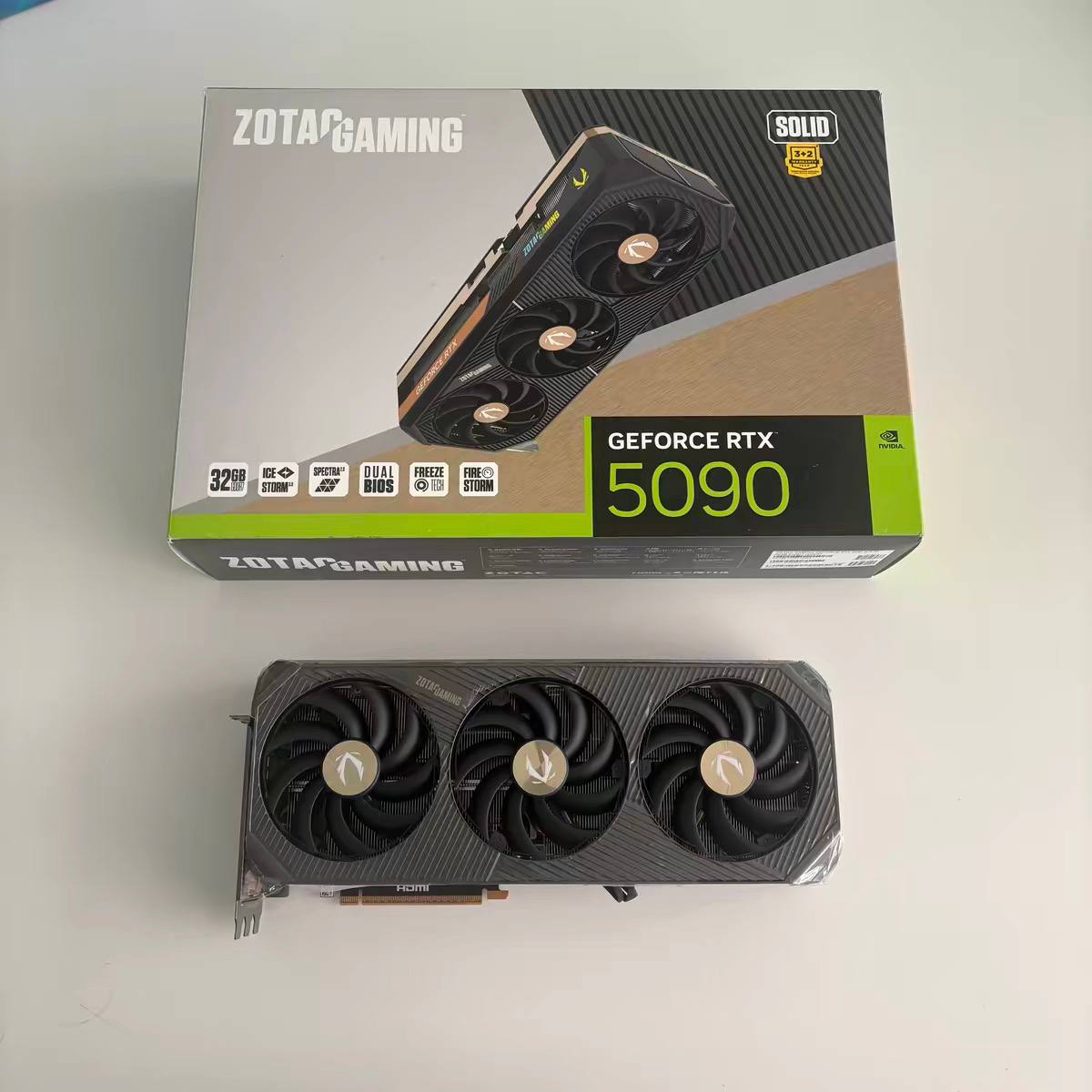 GeForce RTX 5090 32GB Gaming Graphic Card image 3