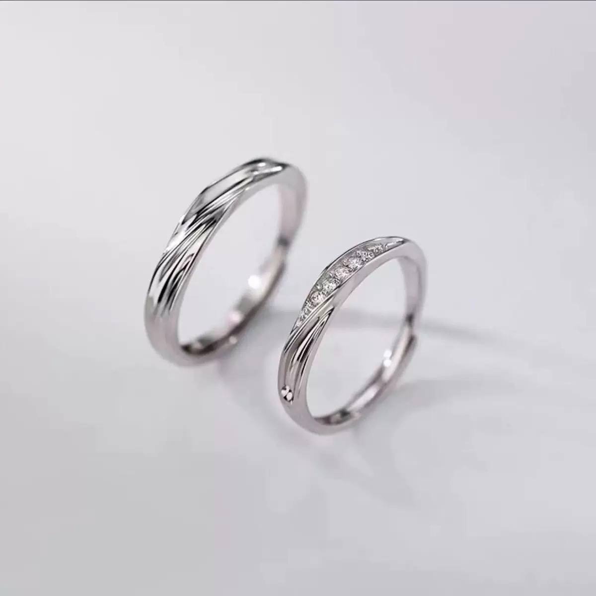 925 silver plated Mobius couple ring fashion personality niche design plain ring for men and women image 4