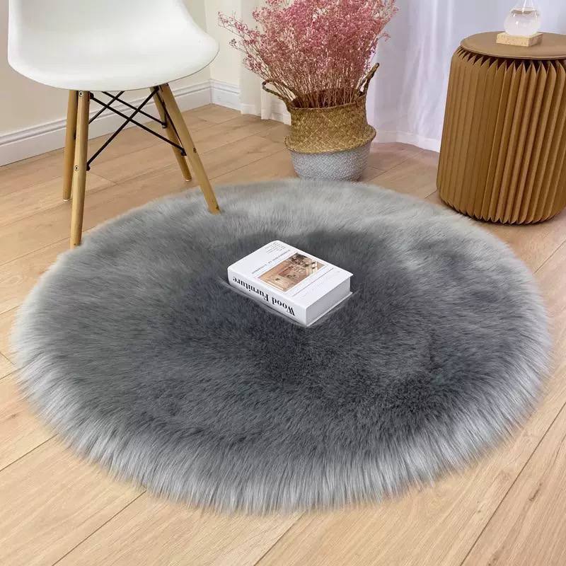 Faux fur sheepskin style rug  image 6